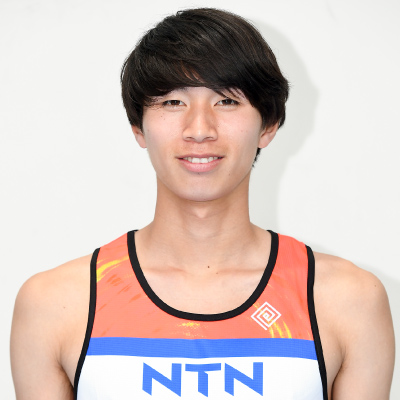 中原　優人